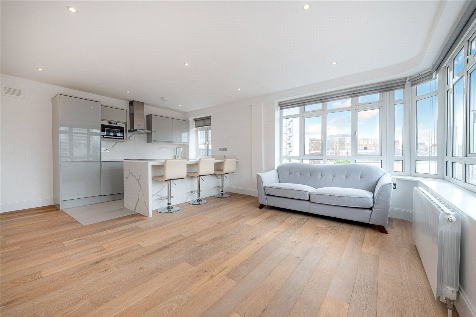 2 Bedroom Flat / Apartment for Sale in Portsea Hall Portsea Place W2