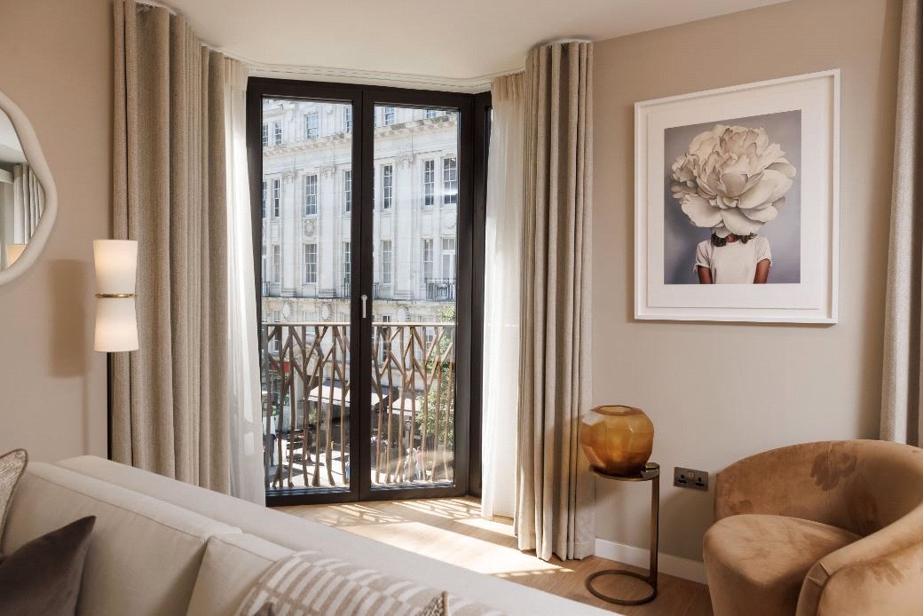 2 Bedroom Flat / Apartment for Sale in W1 Place, Great Portland Street London W1W