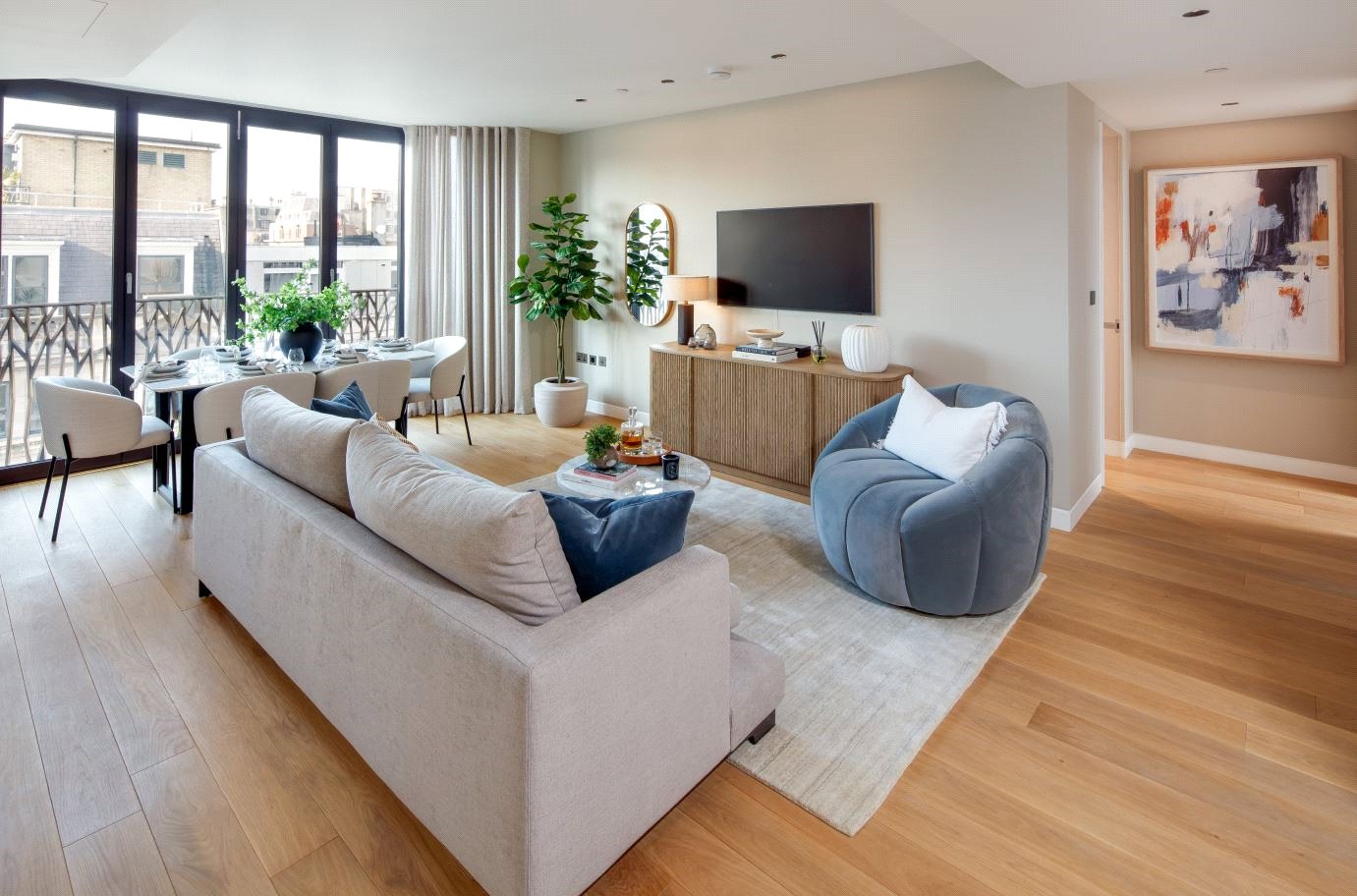 2 Bedroom Flat / Apartment for Sale in W1 Place, Great Portland Street London W1W
