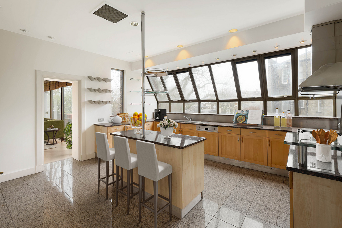 8 Bedroom Apartment for Sale in Hyde Park Gate  SW7
