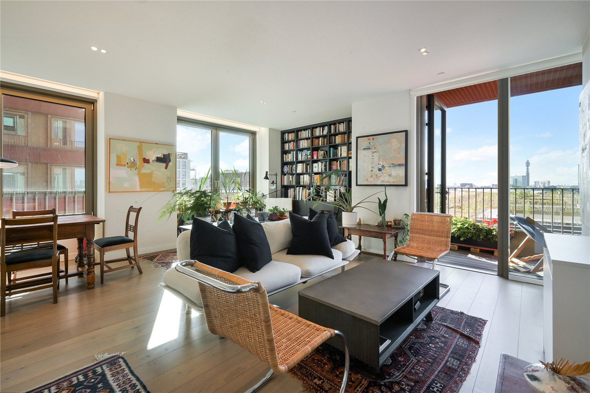 2 Bedroom Apartment for Sale in Tapestry Apartments London N1C