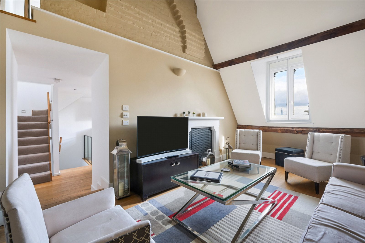 2 Bedroom Apartment for Sale in Euston Road King's Cross NW1