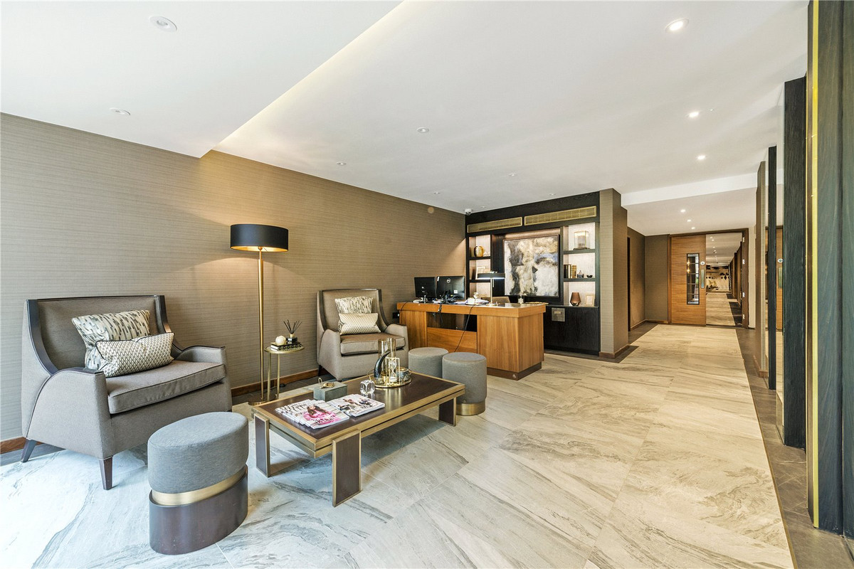 2 Bedroom Apartment for Sale in 11 Brompton Place Knightsbridge SW3