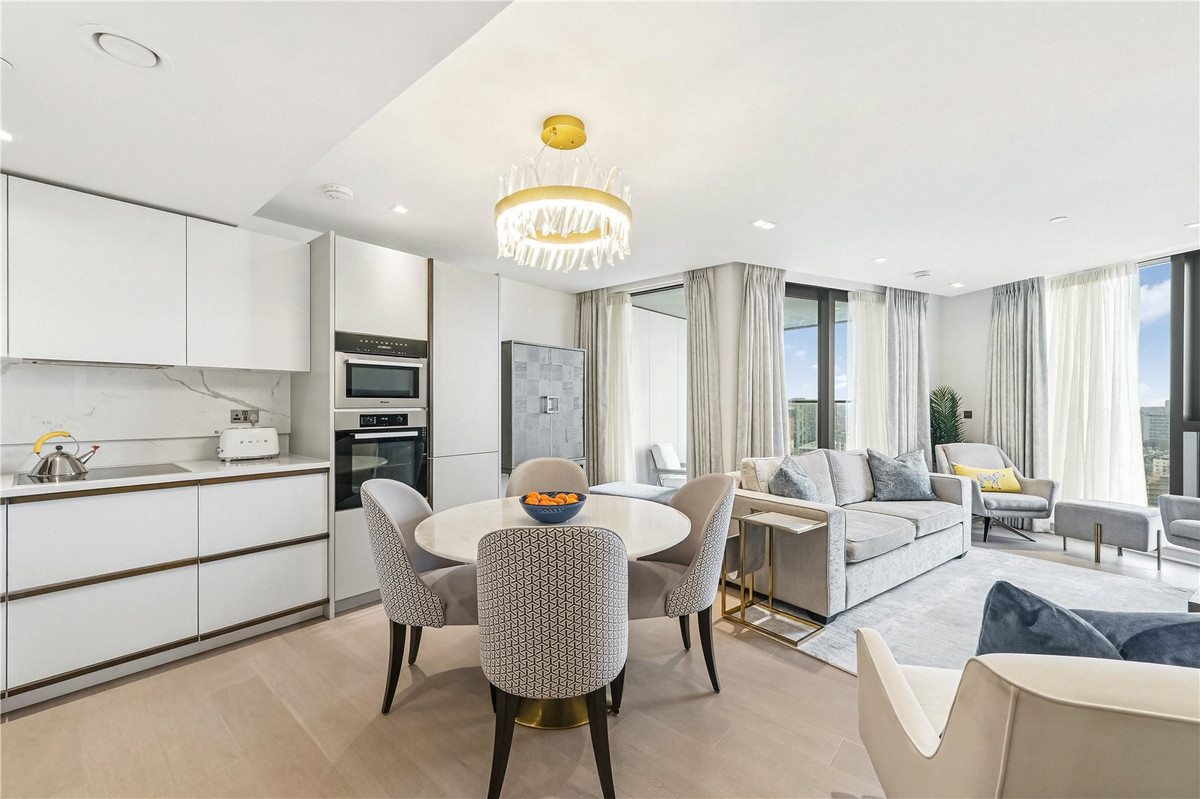 2 Bedroom Apartment for Sale in Newcastle Place  W2