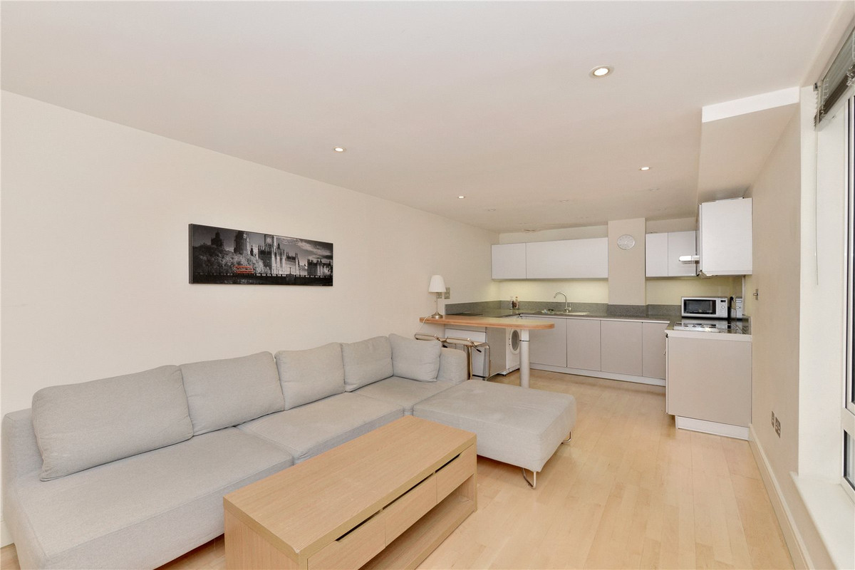 1 Bedroom Apartment for Sale in Queensborough Terrace London W2