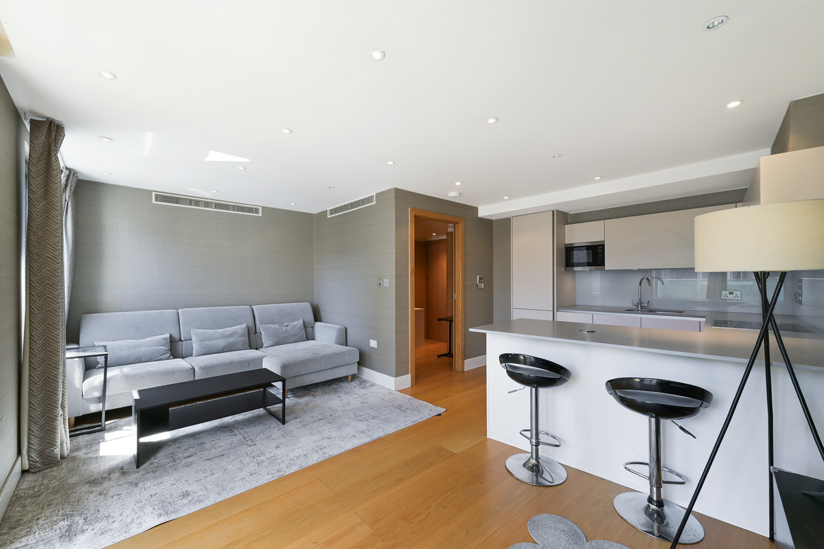 1 Bedroom Apartment for Sale in Hyde Park Square  W2