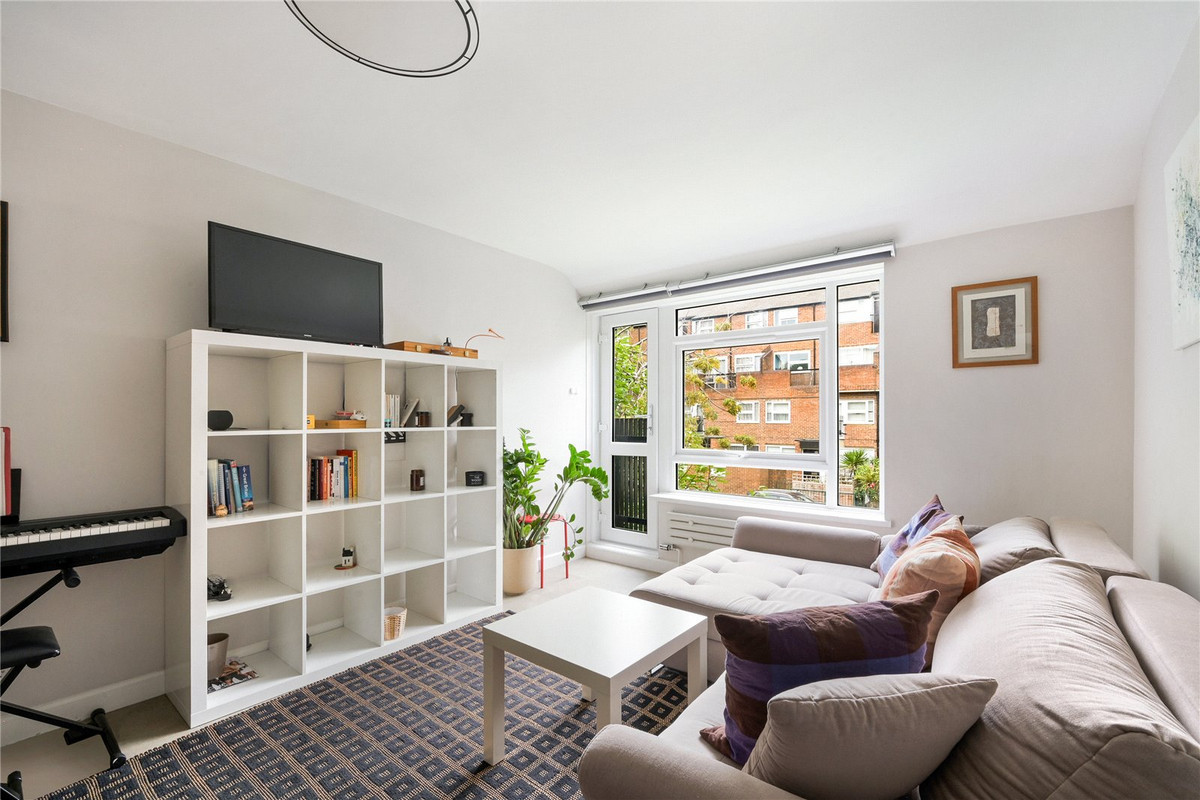1 Bedroom Apartment for Sale in Wheeler Gardens  N1