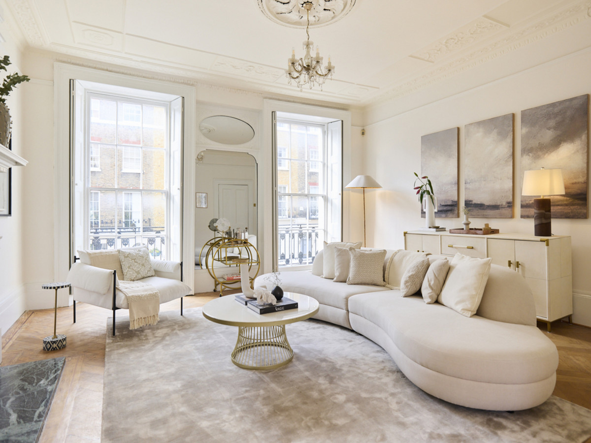 8 Bedroom Terraced House for Sale in Albion Street Hyde Park W2